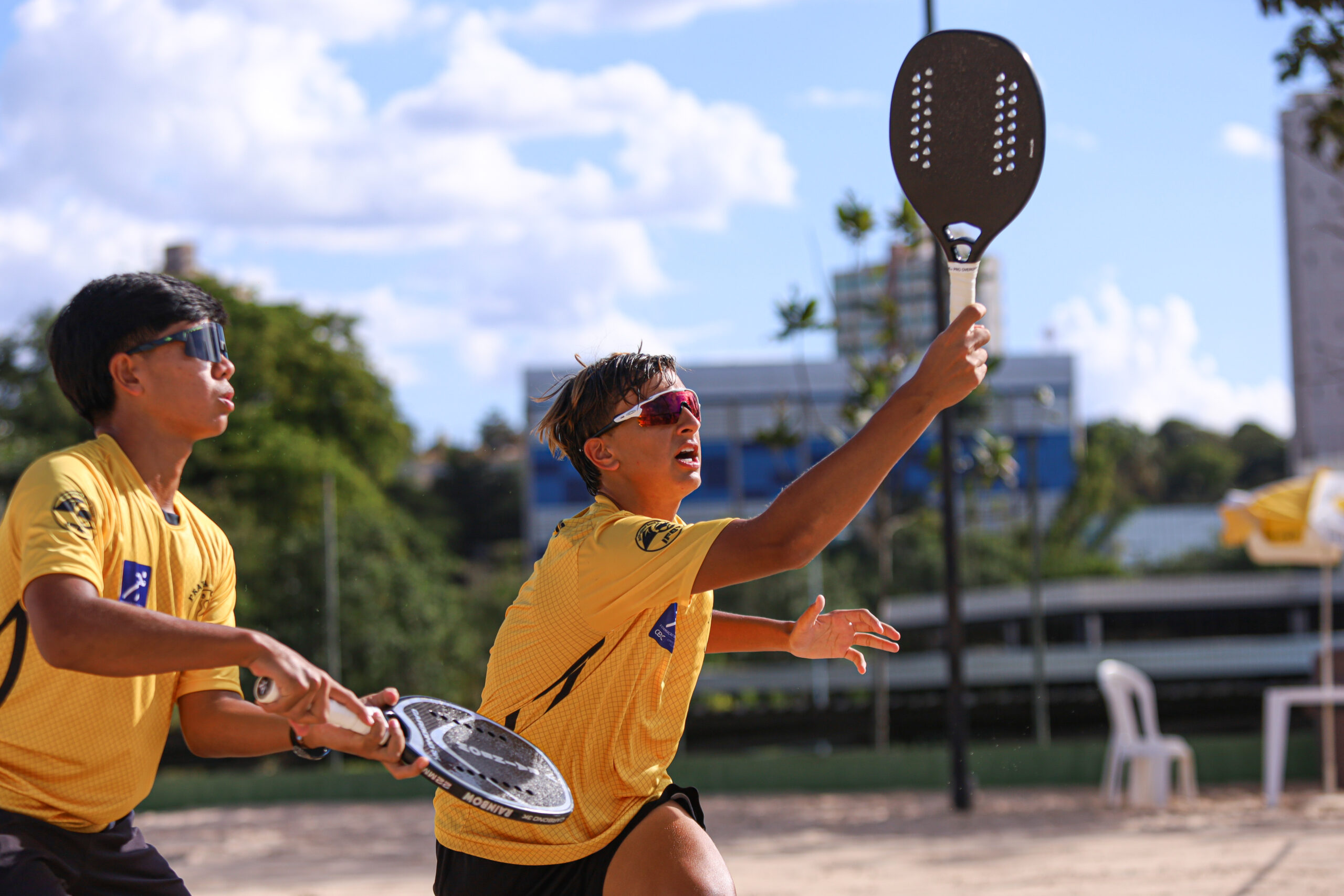Momento do Jogo de Beach Tennis